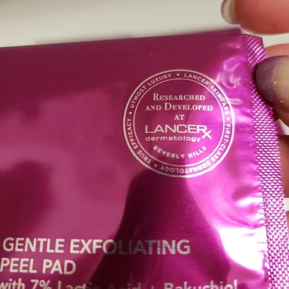 Lancer Gentle Exfoliating Peel Pad Set of 4 Individually Wrapped Wipes